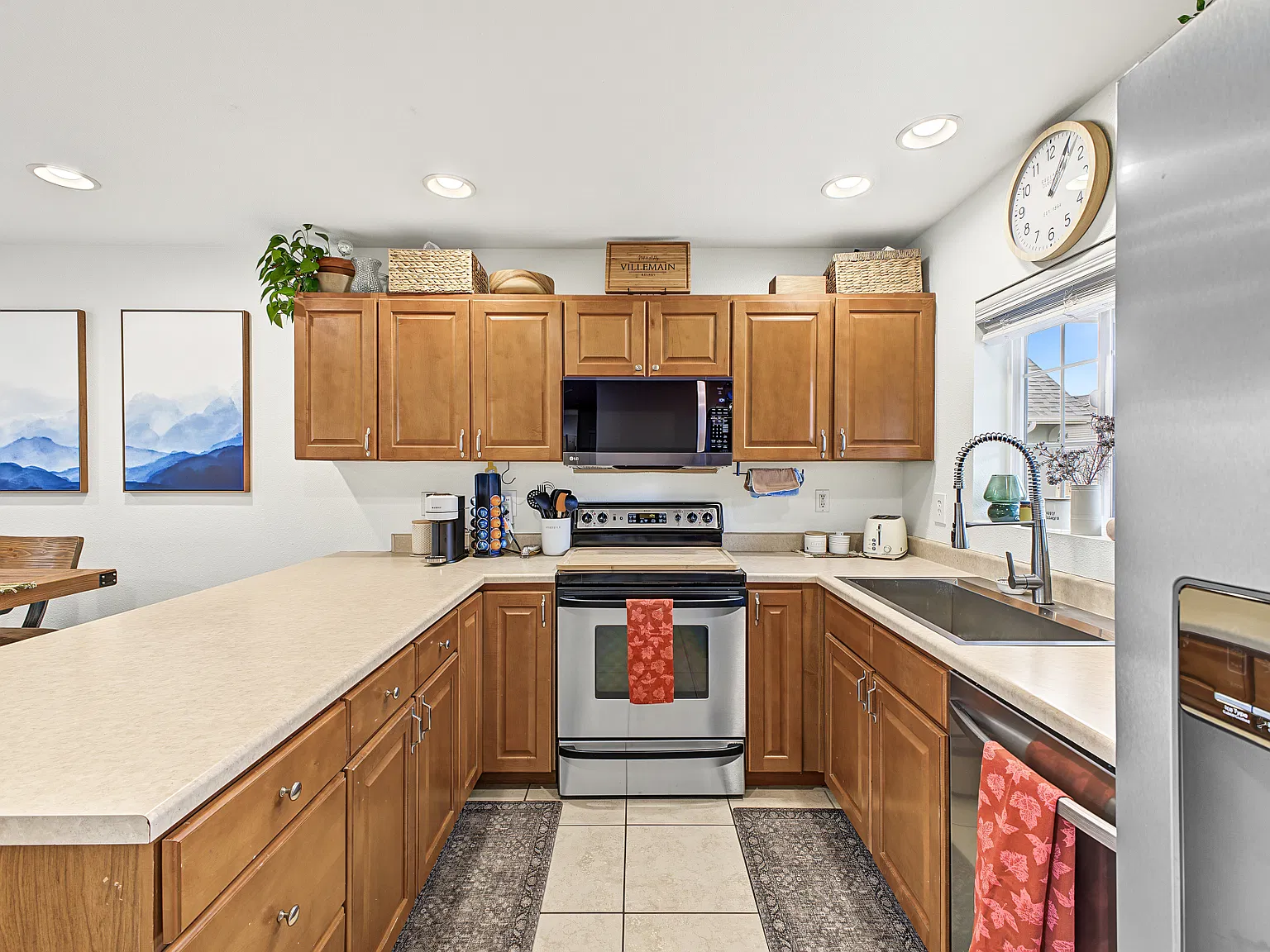 4 bed, 1524 sqft, $3,150 — Photo 3