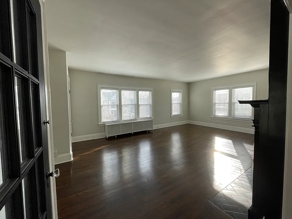 1234-1236 Nicholson Ave #2