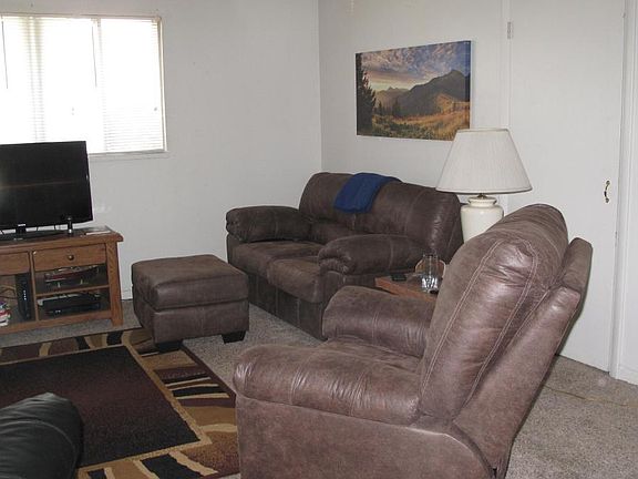 Living Room w/furniture