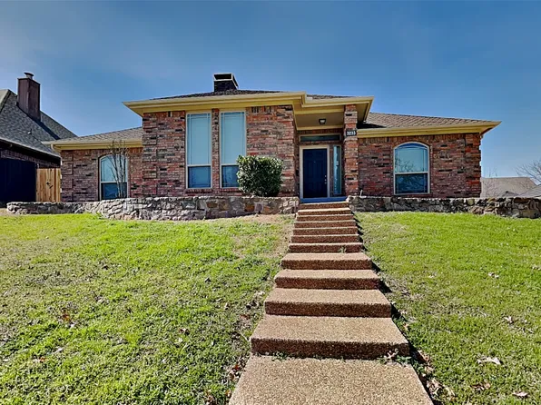 3233 David Dr, Hurst, TX 76054