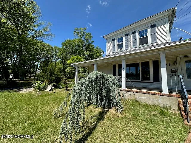 4 bed, 2108 sqft, $2,500 — Photo 3