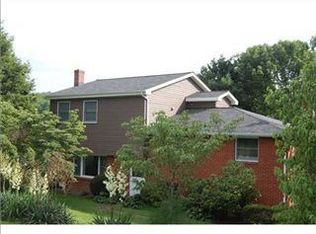 952 Hurst Rd, Greensburg, PA 15601