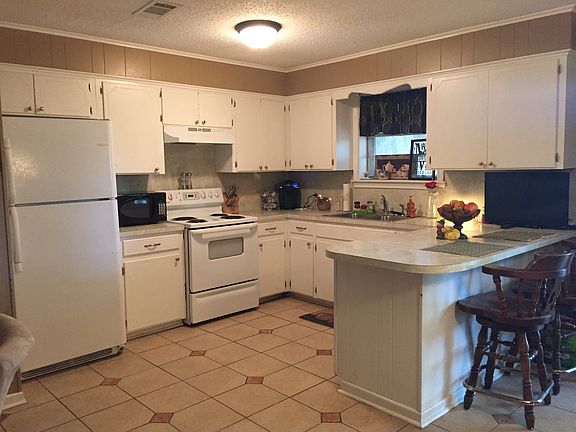 3rd image of 29788 Aster St