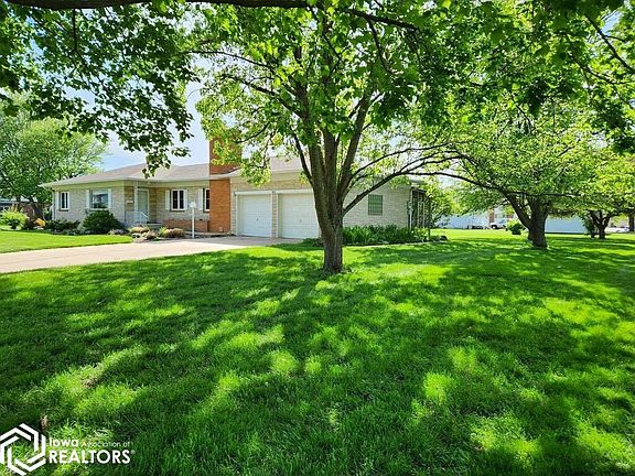 3rd image of 501 Melville Ave