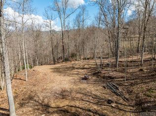 67 Pilot Knob Rd, Glenville, NC 28736