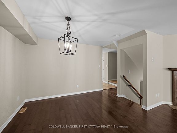 4th image of 416 Haresfield Ct