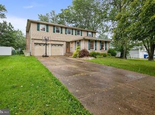 29 Candlewyck Way, Cherry Hill, NJ 08003