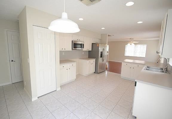 3rd image of 4131 NW 62nd Dr #1