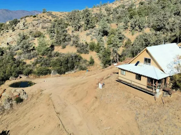 5319 School St, Havilah, CA 93518