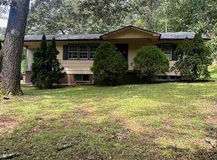 659 W Garden Farm Rd, Rossville, GA 30741