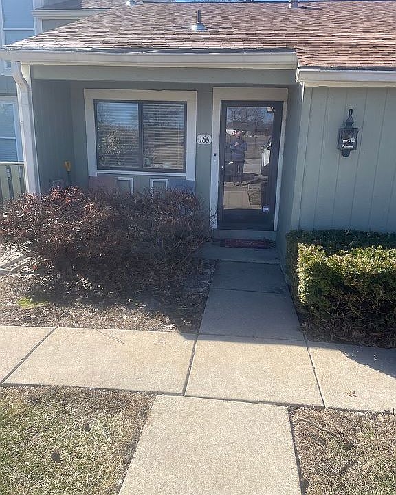 1st image of 165 Harbor View Dr