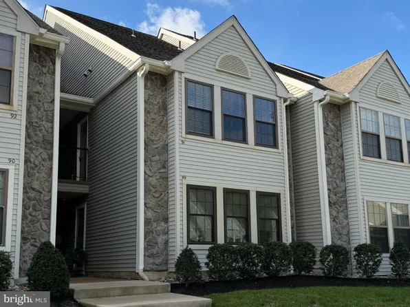 91 Bridgewater Dr #91, Marlton, NJ 08053