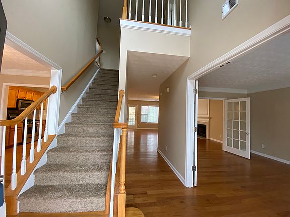 3rd image of 1210 Evergreen Oak Way