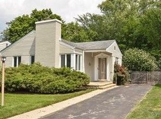 928 Harvard Ln, Wilmette, IL 60091