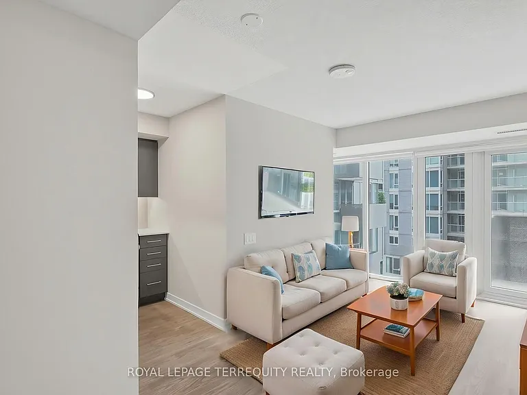 38 Monte Kwinter Ct #527 — Photo 2