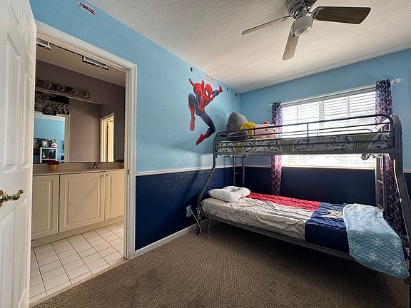 3rd image of 1433 NW 34th Way