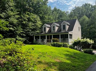 37 Forest Rd, Center Barnstead, NH 03225