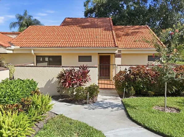5387 Huntingwood Ct #4, Sarasota, FL 34235