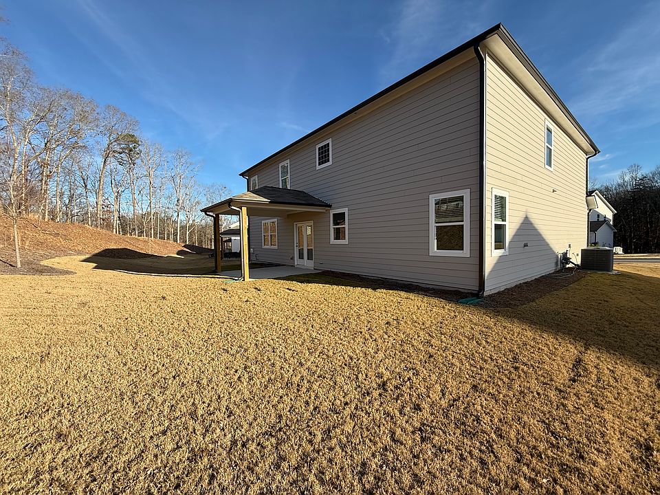 Covered Deck, Private Corner Lot