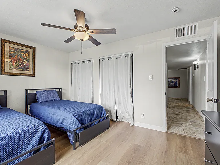 3346 E Cochise Dr — Photo 28