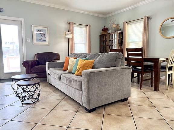 3rd image of 15006 Aruba Dr Unit D