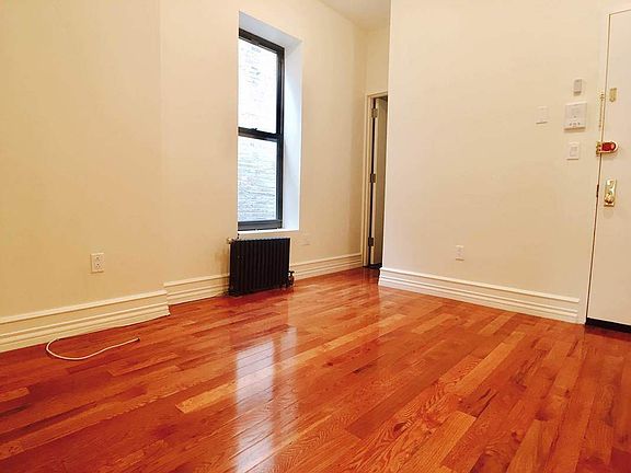5th image of 63 W 106th St APT 5D