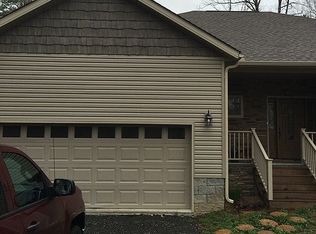 50 Gray Fox Ln, Greers Ferry, AR 72067