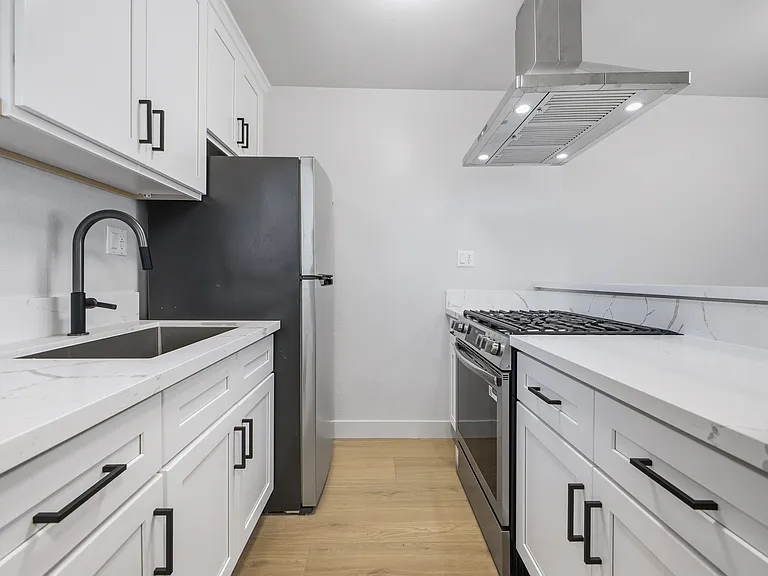 1701 Westmoreland Blvd #11 — Photo 12