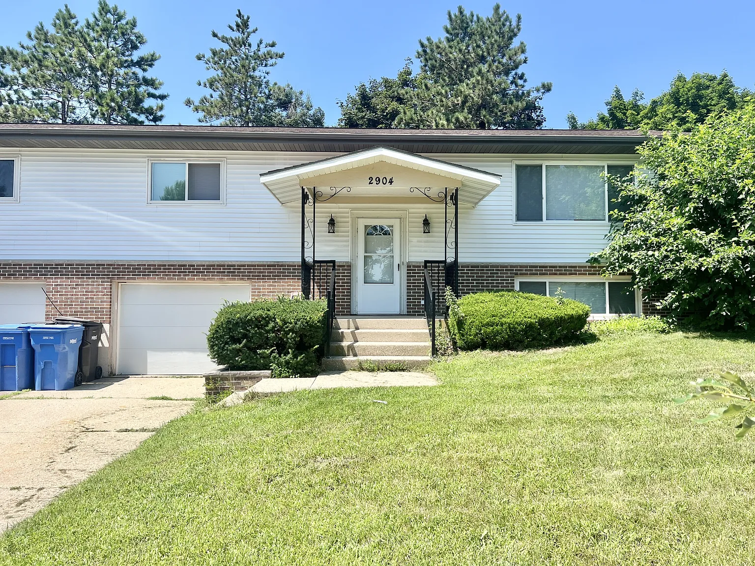 2904 Northbrook Drive - 1 — Photo 1