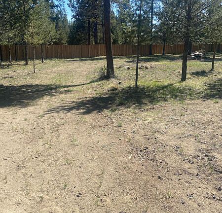 3rd image of 1 Alderwood Dr