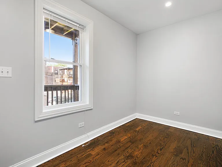 The Ashland Commons — Photo 33