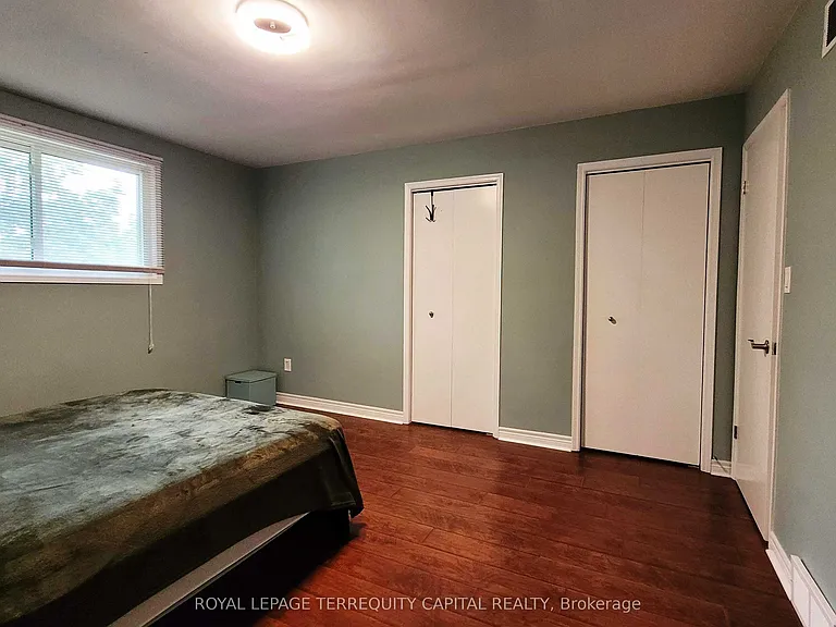 16 Mayfair Ct — Photo 11