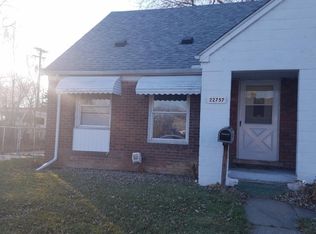 22757 Brittany Ave, Eastpointe, MI 48021