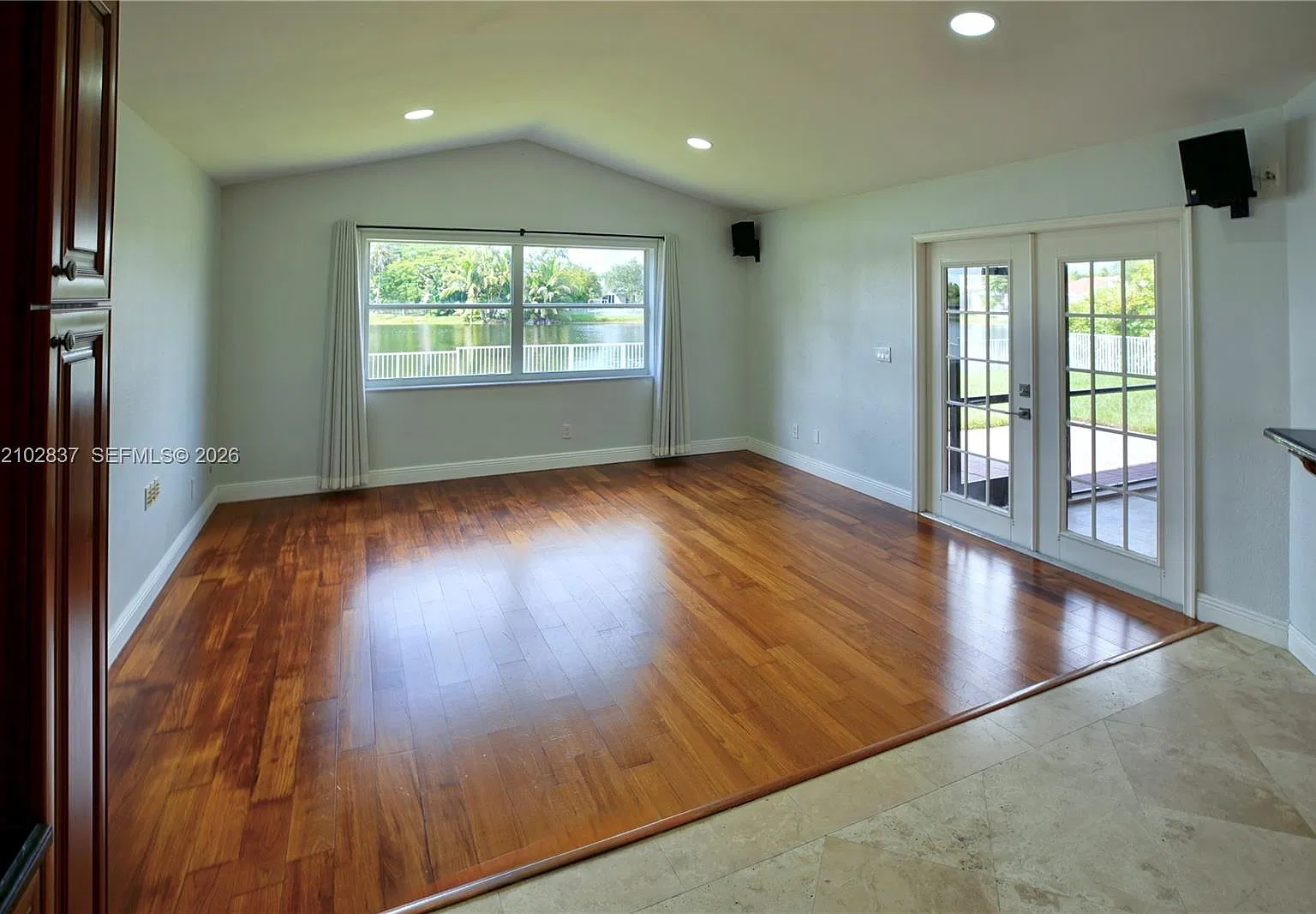 Silver Lakes Phase Iii — Photo 4