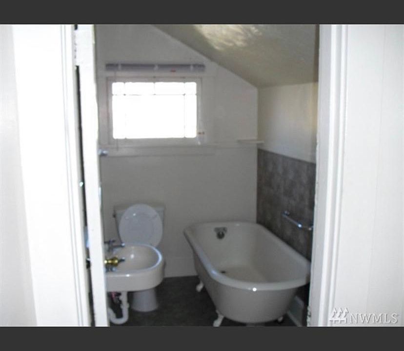 1st image of 1302 S 9th St #C