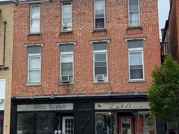 149 S Main St, 149 S Main St APT 2, Chambersburg, PA 17201