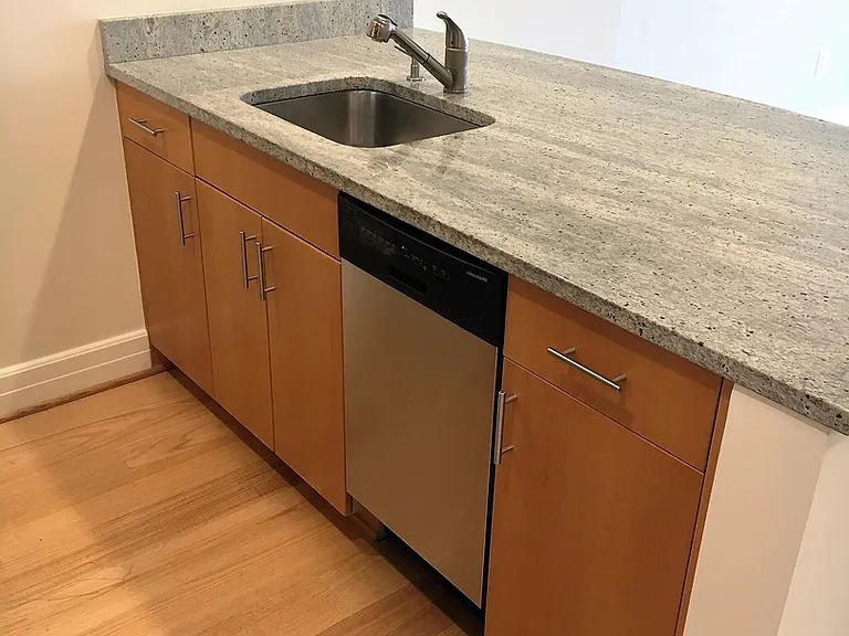 1255 New Hampshire Ave NW — Photo 137