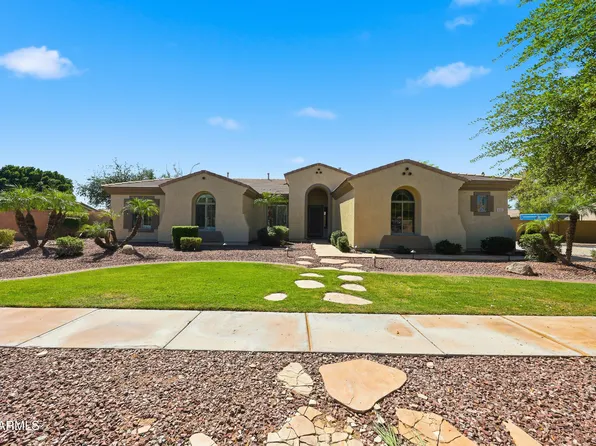8001 W SAN JUAN Avenue, Glendale, AZ 85303