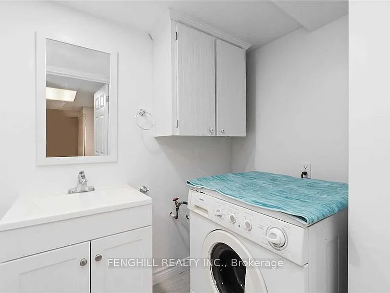 786 Botany Hill Cres — Photo 9