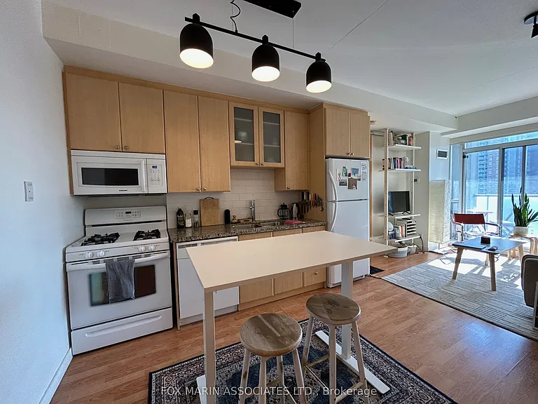 1 Shaw St #1022 — Photo 1