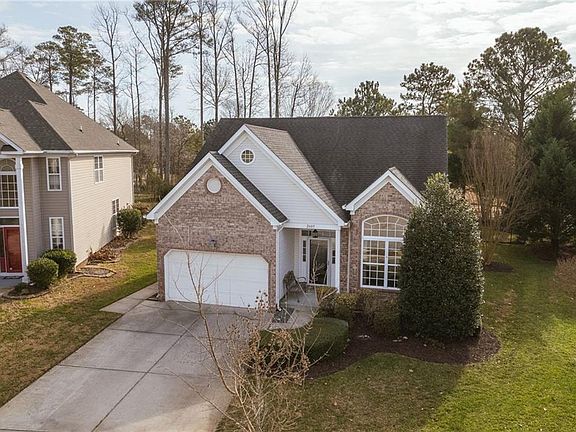 2nd image of 2605 Wonderland Ct