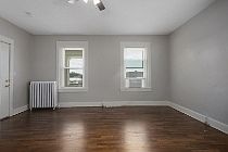 4th image of 204 E Franklin St #11600023