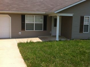22630A Hollow Oak Ln, Saint Robert, MO 65584