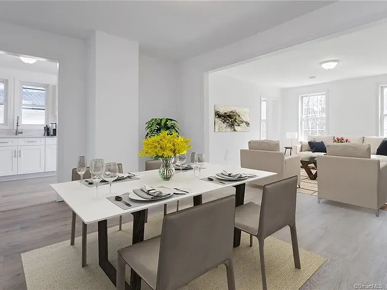 33 William St #2 — Photo 2