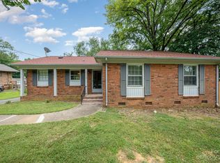 4509 Westridge Dr, Charlotte, NC 28208