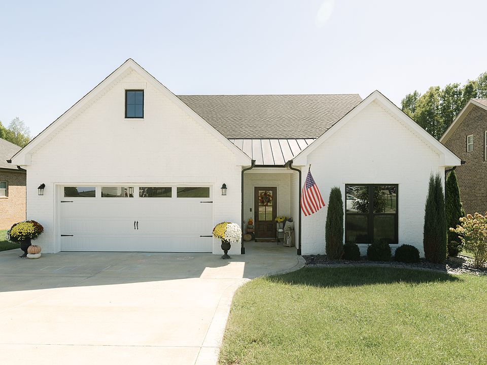 1st image of 1495 Hereford Blvd