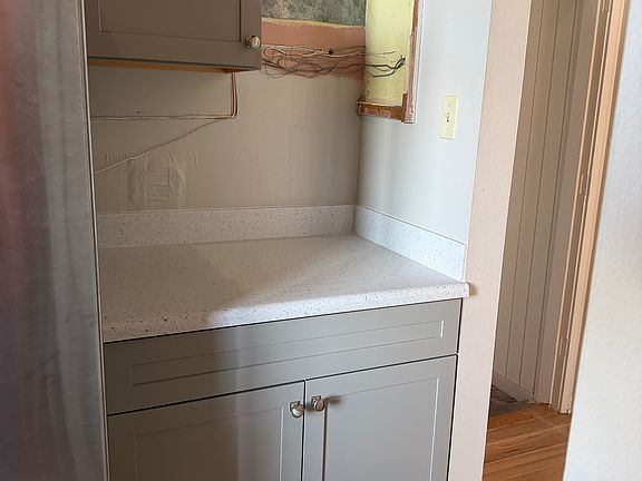 3rd image of 7931 Stuart Pl