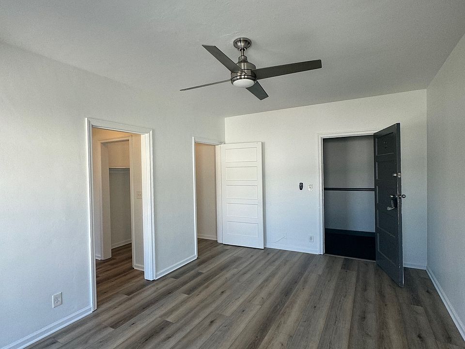 1st image of 1121 E Chevy Chase Dr APT 12