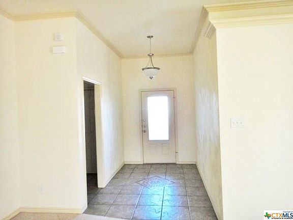 2nd image of 2506 Merle Dr