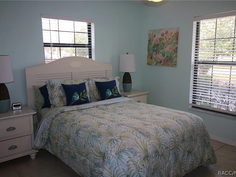 908 Pritchard Island Rd — Photo 15